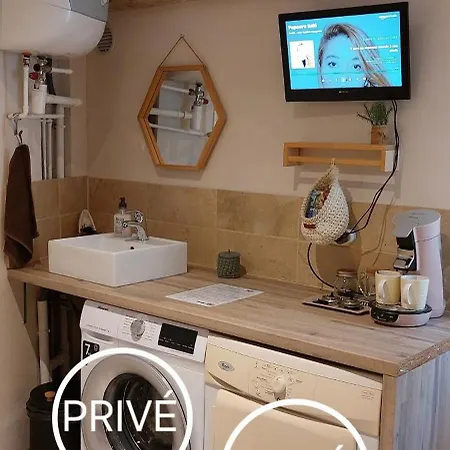 Annexe Simple Abri 3* Mandelieu